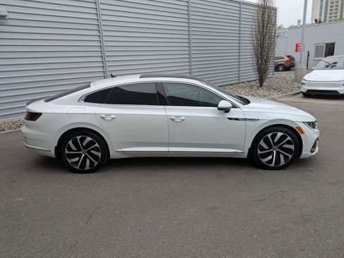 Used 2021 Volkswagen Arteon SEL image 2