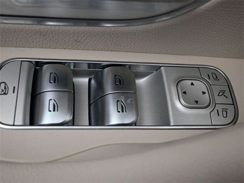 New 2026 Mercedes-Benz GLE 450 4MATIC image 21