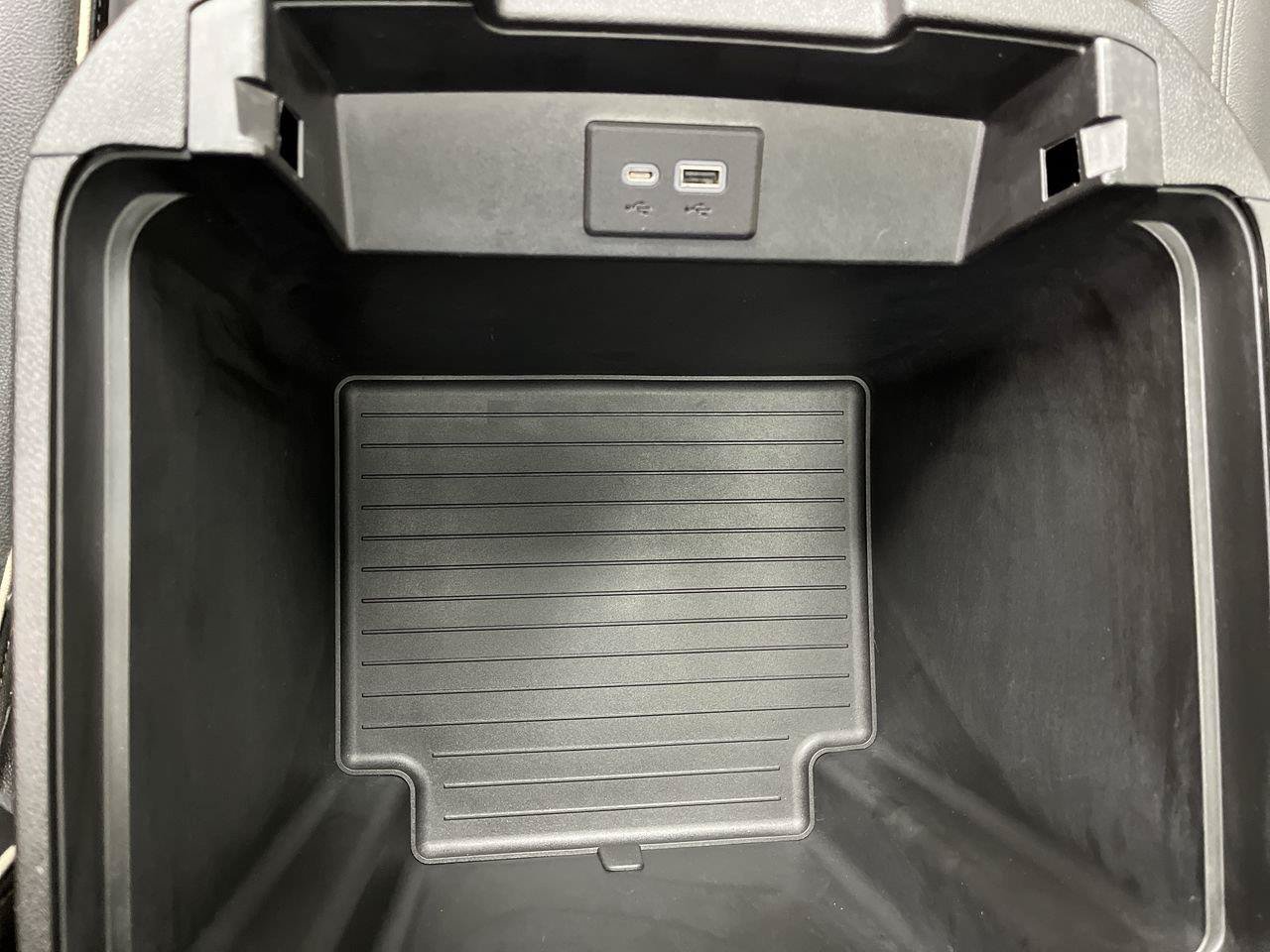 Certified 2022 GMC Yukon XL SLT AWD/4WD image 31