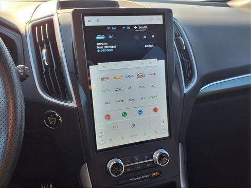 Used 2024 Ford Edge ST-Line w/ Class II Trailer Tow Package image 5