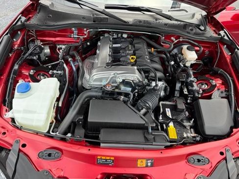 Used 2026 MAZDA MX-5 Miata RF Grand Touring RWD image 6