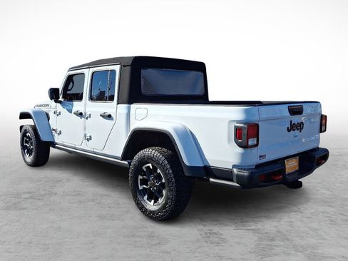 Certified 2022 Jeep Gladiator Rubicon w/ Cold Weather Group image 3