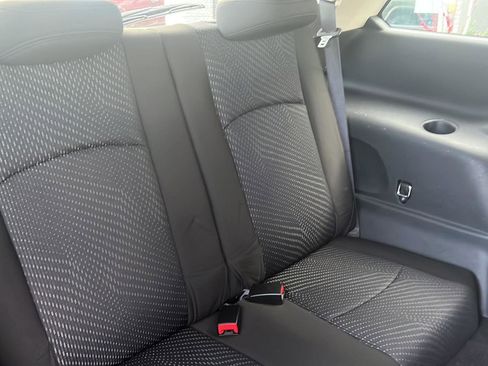 Used 2019 Dodge Journey SE image 16