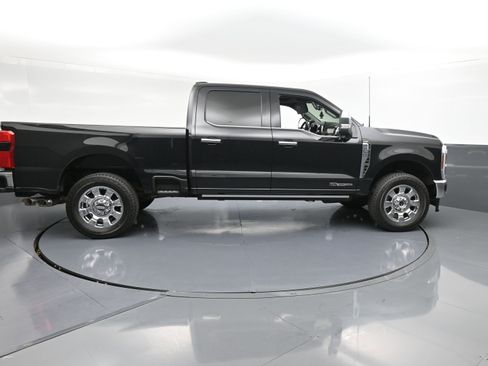 Used 2024 Ford F250 Lariat w/ Lariat Ultimate Package image 9