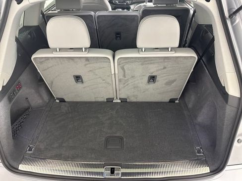 Used 2019 Audi Q7 3.0T Prestige AWD/4WD image 19