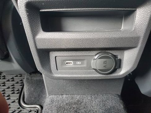 Used 2021 Volkswagen Tiguan SEL AWD/4WD image 11