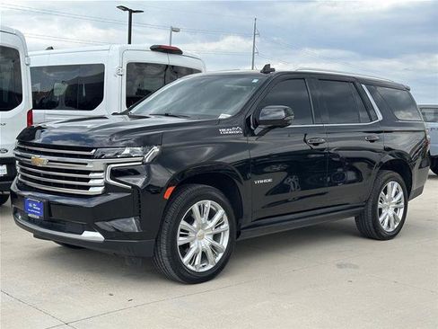 Used 2021 Chevrolet Tahoe High Country AWD/4WD image 1