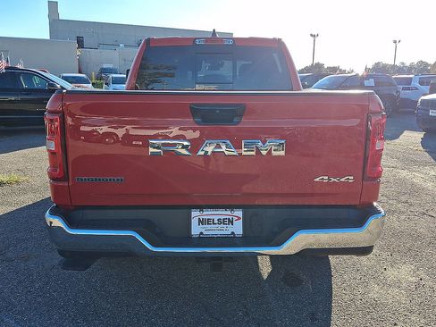 Certified 2025 RAM 1500 Big Horn AWD/4WD image 29