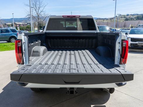 New 2026 GMC Sierra 2500 Denali w/ Denali Reserve Package AWD/4WD image 34