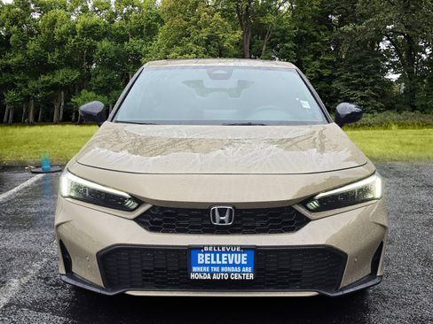 Used 2025 Honda Civic Sport Touring image 8