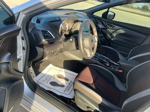 Used 2022 Subaru Impreza 2.0i Sport image 12