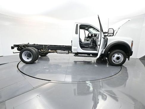 New 2024 Ford F450 XL RWD image 38