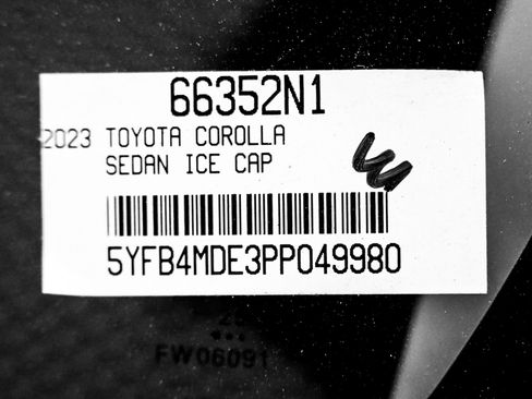 Used 2023 Toyota Corolla LE FWD image 22