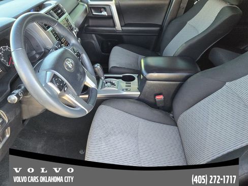 Used 2021 Toyota 4Runner SR5 image 12