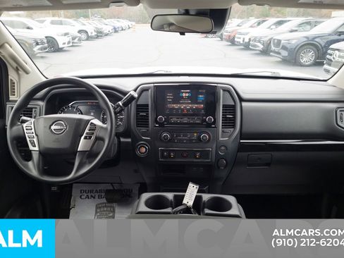 Used 2023 Nissan Titan SV image 20