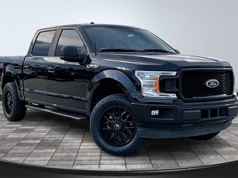 Used 2018 Ford F150 XL w/ Equipment Group 101A Mid image 2