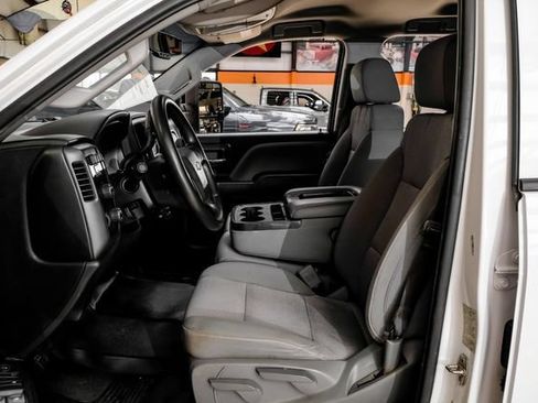 Used 2019 Chevrolet Silverado 2500 W/T AWD/4WD image 6