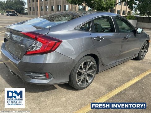 Used 2019 Honda Civic Sport image 4