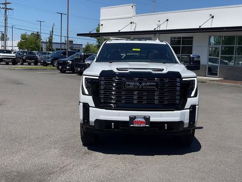 New 2025 GMC Sierra 3500 Denali Ultimate image 74
