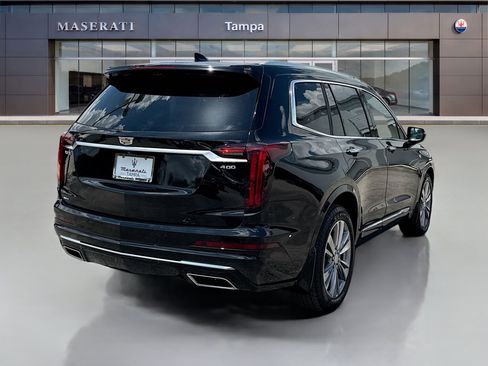 Used 2024 Cadillac XT6 Premium Luxury w/ Platinum Package AWD/4WD image 3