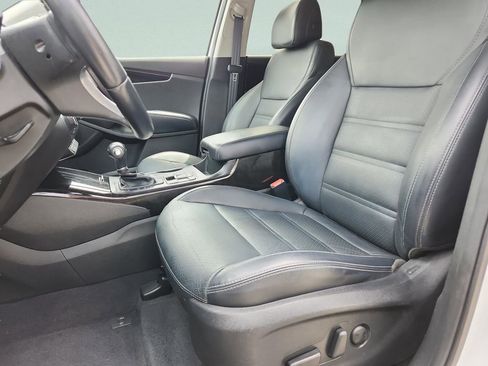 Used 2017 Kia Sorento EX w/ EX Advanced Touring Package AWD/4WD image 19