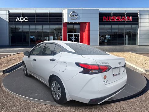 Used 2024 Nissan Versa S w/ Trunk Package image 5