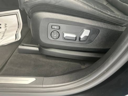 Used 2022 BMW X7 xDrive40i w/ Premium Package AWD/4WD image 20