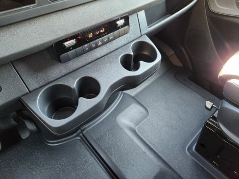 New 2024 Mercedes-Benz Sprinter 144 Cargo image 22