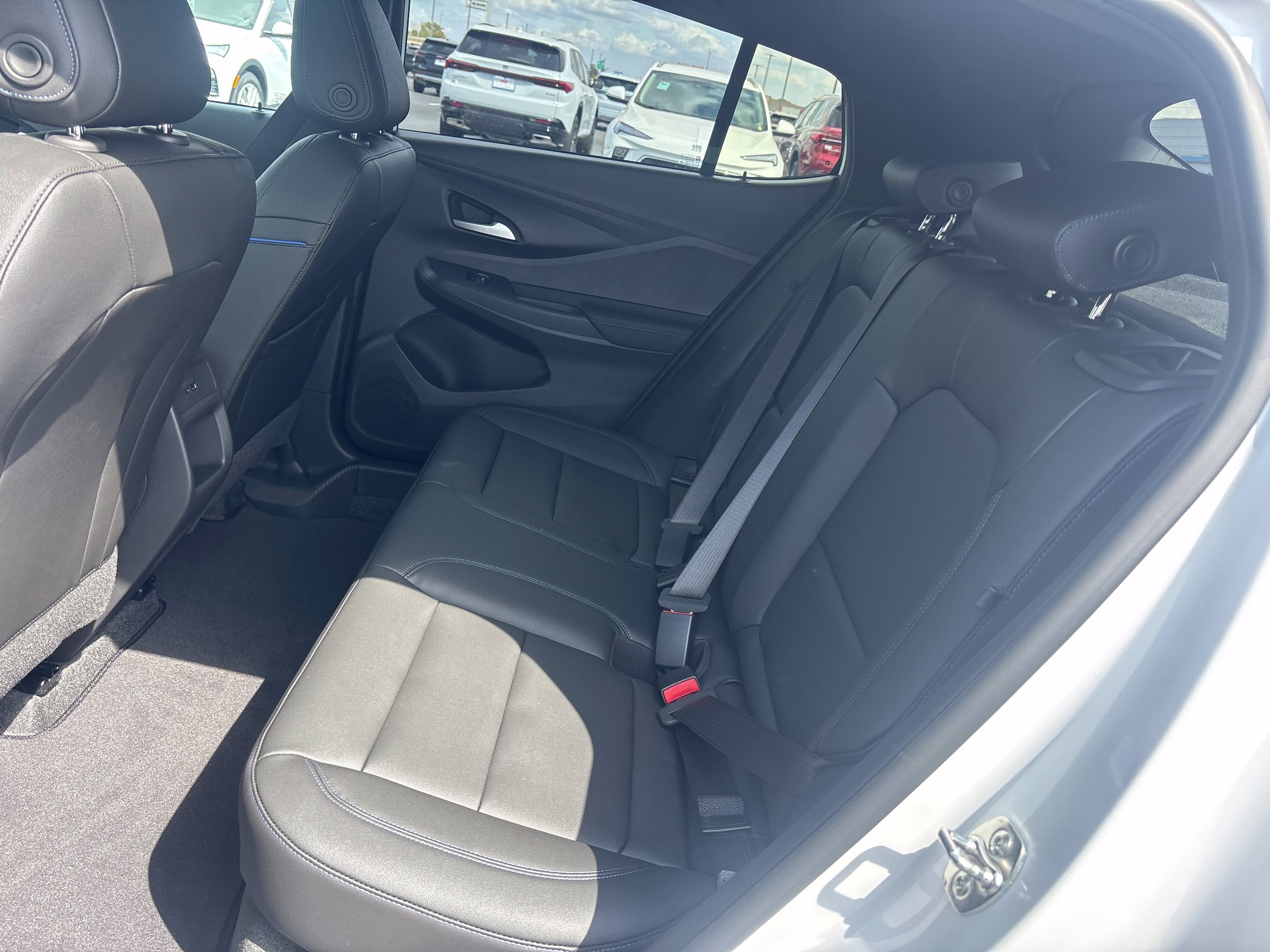 New 2026 Buick Envista Sport Touring w/ Convenience I Package FWD image 10