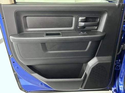 Used 2017 RAM 1500 Express image 20