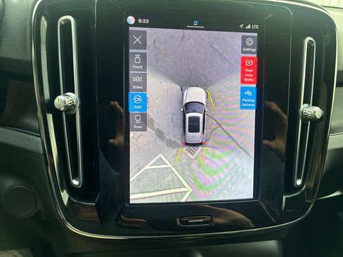 Used 2023 Volvo XC40 Recharge Plus AWD/4WD image 13