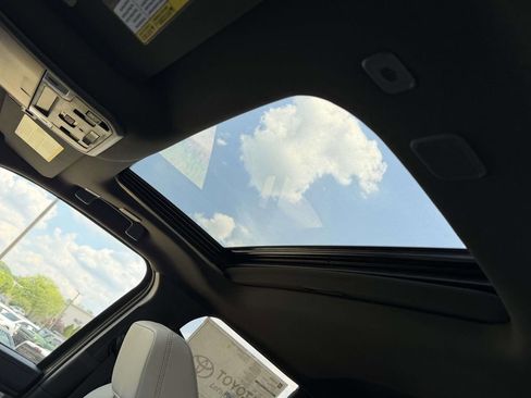 New 2026 Toyota Tacoma Limited AWD/4WD image 18