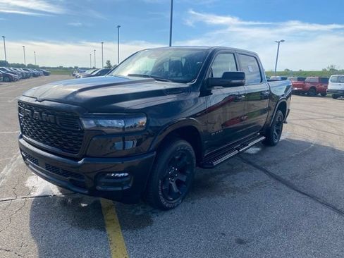 Used 2025 RAM 1500 Big Horn AWD/4WD image 8