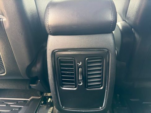 Used 2016 Jeep Grand Cherokee Laredo w/ Quick Order Package 23E AWD/4WD image 45