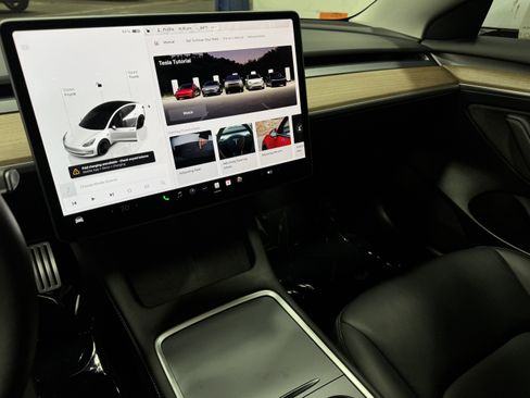Used 2023 Tesla Model 3 Performance AWD/4WD image 19