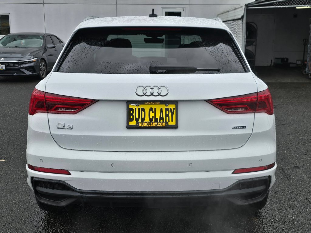 Used 2024 Audi Q3 2.0T Premium AWD/4WD image 4