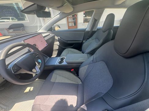 Used 2025 Tesla Model 3 RWD image 23