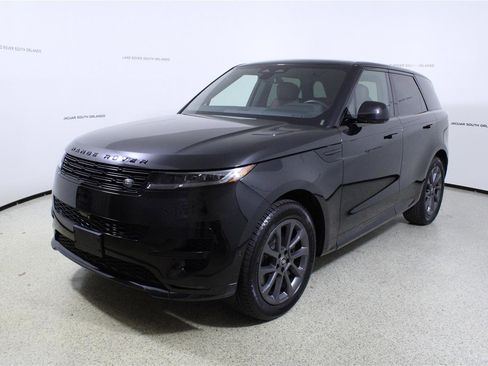Used 2024 Land Rover Range Rover Sport Dynamic SE AWD/4WD image 4