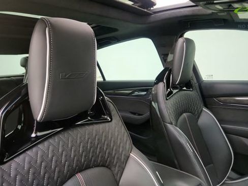 Used 2024 Cadillac CT5 V Blackwing w/ Carbon Fiber Package 2 RWD image 20