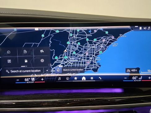 Certified 2023 BMW 740i w/ Parking Assistance Package image 25