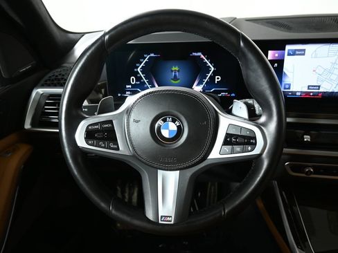 Certified 2023 BMW X7 xDrive40i w/ M Sport Package image 18