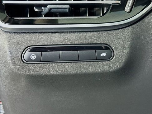 Certified 2026 INFINITI QX60 Luxe w/ Family Package FWD image 10