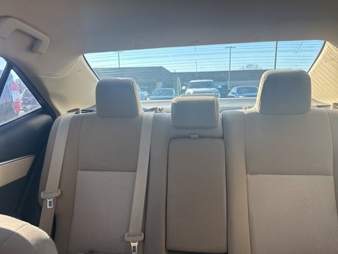 Used 2016 Toyota Corolla LE image 7