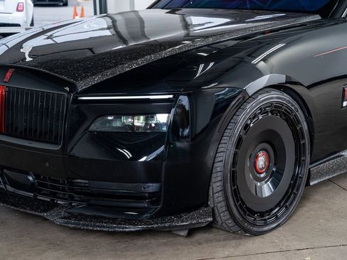 Used 2024 Rolls-Royce Spectre w/ Spectre Launch Package image 12