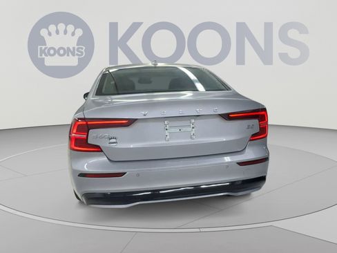 Used 2024 Volvo S60 B5 Core FWD image 10