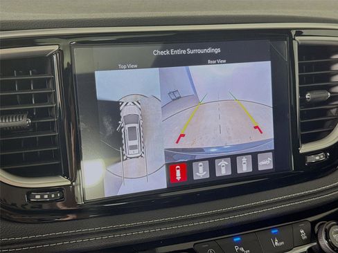 New 2026 Chrysler Pacifica Select image 16