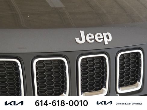 Used 2019 Jeep Compass Limited AWD/4WD image 13