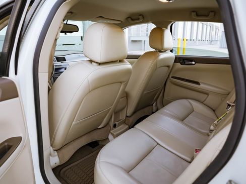Used 2007 Chevrolet Impala LT image 25