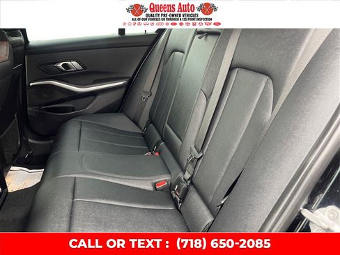 Used 2020 BMW 330i Sedan w/ Convenience Package RWD image 11