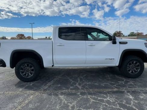 New 2026 GMC Sierra 1500 AT4X image 9